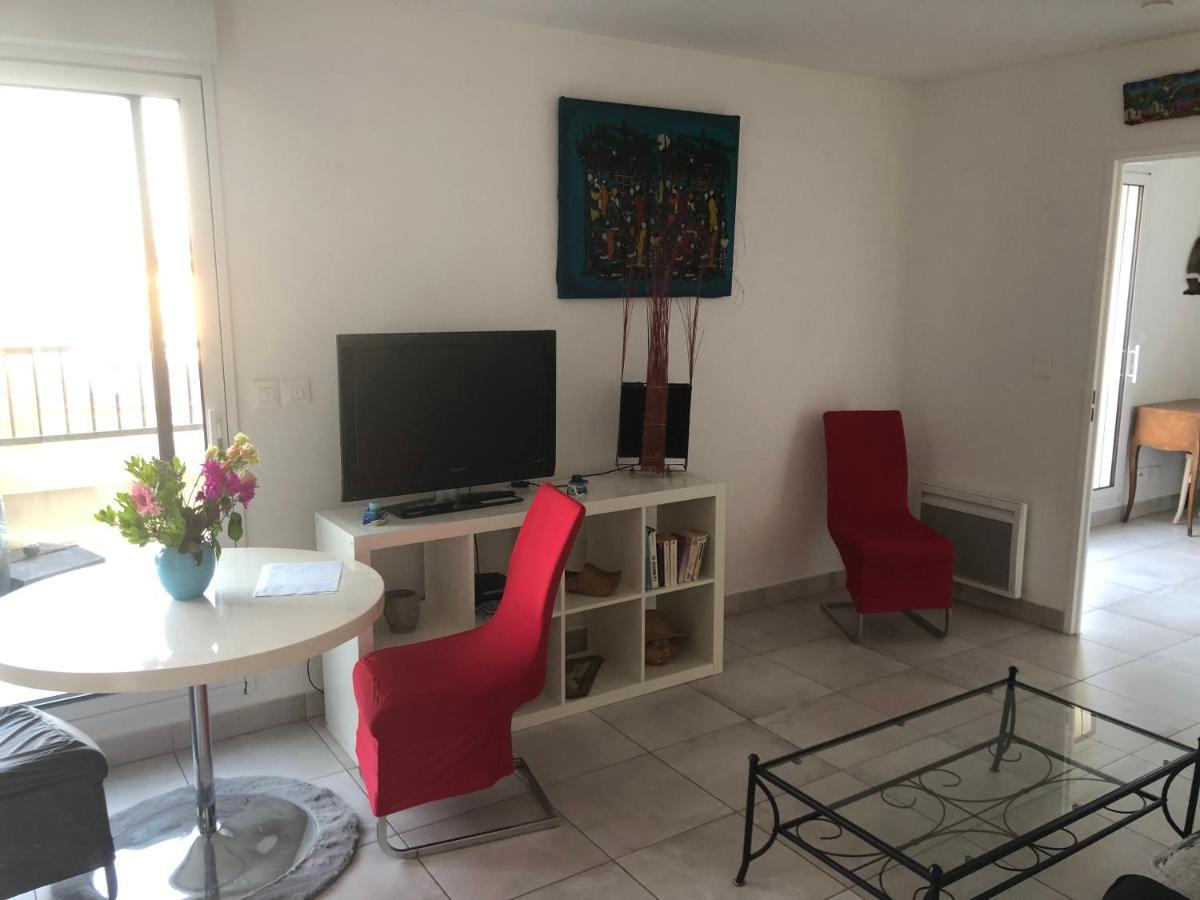 Appartement A Proximite Du Centre Et De La Plage A Mèze Exteriör bild